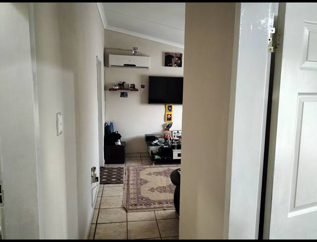 2 BEDROOM FREEHOLD FOR SALE IN NORTHDALE